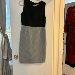 Nipon Boutique Black and White Houndstooth Midi Dress
